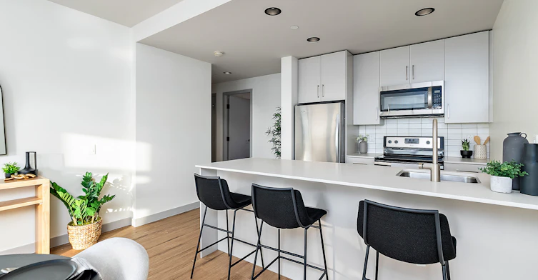 8155-507-8155 105 Street NW, Edmonton, AB, T6E 3R7 - 13