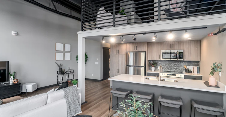 8155-405-8155 105 Street NW, Edmonton, AB, T6E 3R7 - 42