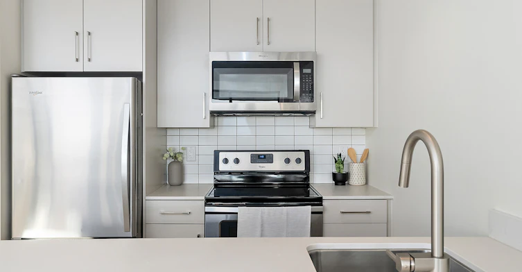 8155-606-8155 105 Street NW, Edmonton, AB, T6E 3R7 - 18