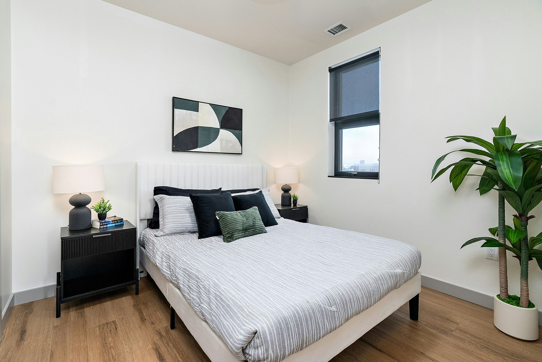 8155-606-8155 105 Street NW, Edmonton, AB, T6E 3R7 - 26