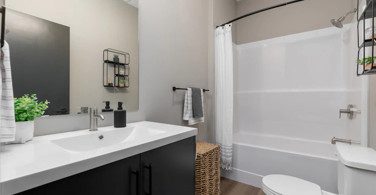 8155-606-8155 105 Street NW, Edmonton, AB, T6E 3R7 - 44
