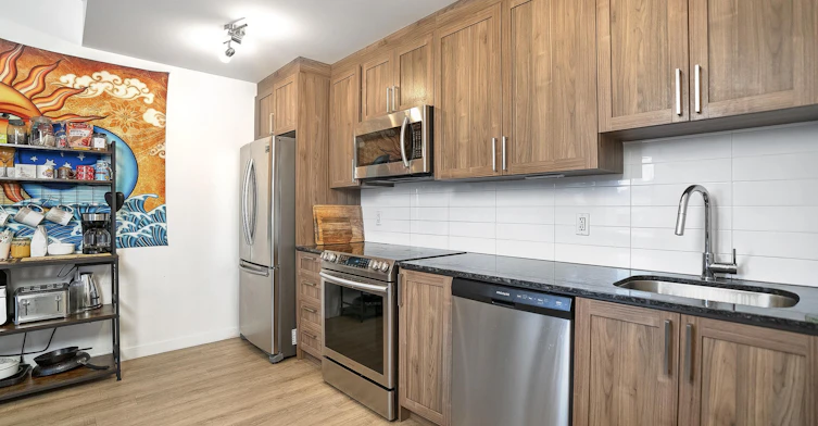 9801 Ceres Rue, Dollard-Des-Ormeaux, QC, H9B 0A8 - 8