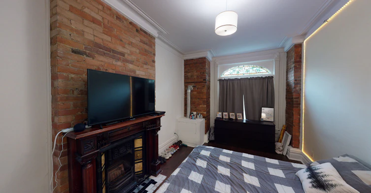 Apt 1-160 Beaconsfield Avenue, Toronto, ON, M6J 3J6 - 4
