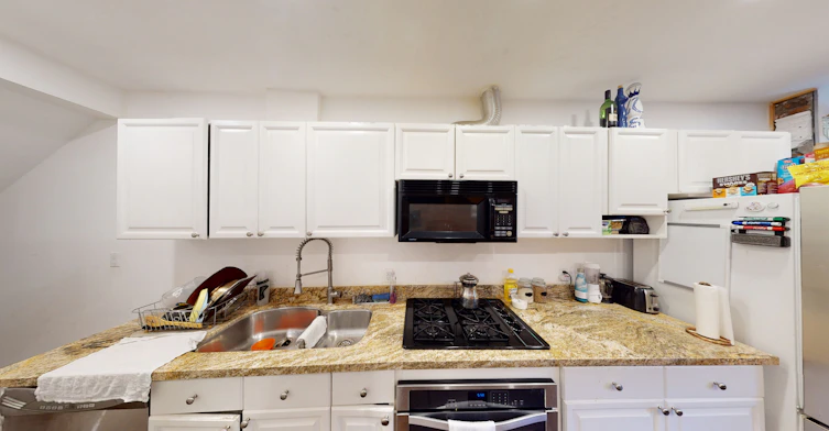 Apt 1-160 Beaconsfield Avenue, Toronto, ON, M6J 3J6 - 17