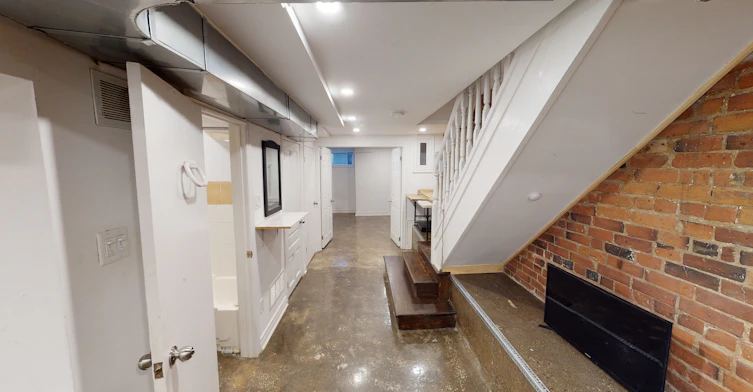 Apt 1-160 Beaconsfield Avenue, Toronto, ON, M6J 3J6 - 12