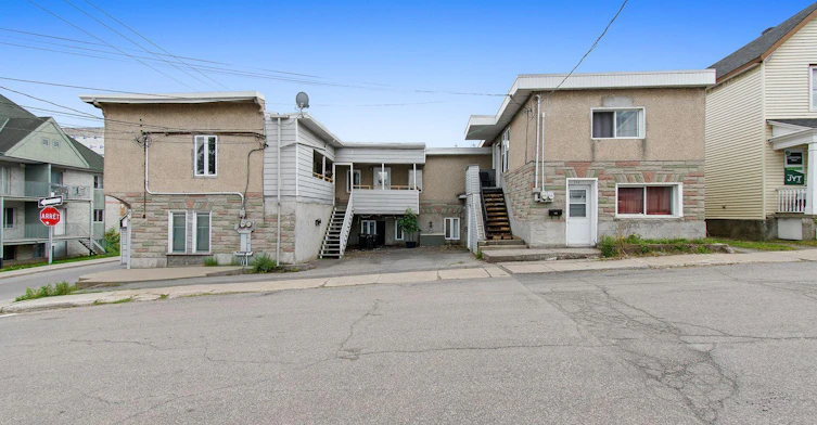 B-112 Garneau Rue, Gatineau, QC, J8X 1S3