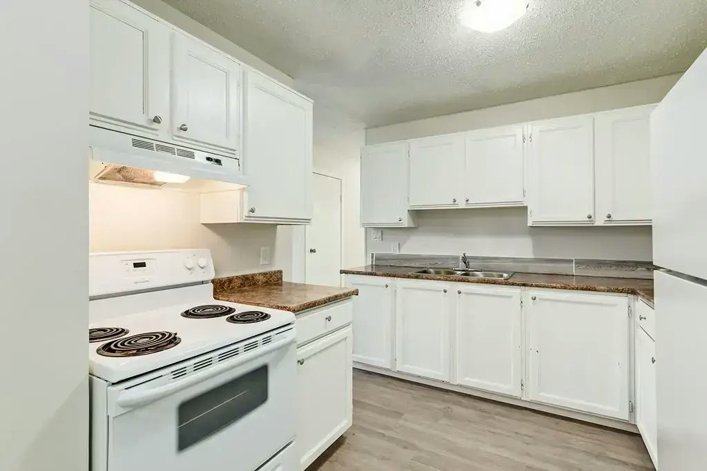 101-5339 53 Avenue, Bonnyville Town, AB, T9N 2B5 - 6