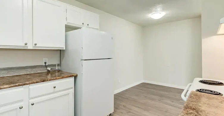 304-5339 53 Avenue, Bonnyville Town, AB, T9N 2B5 - 8