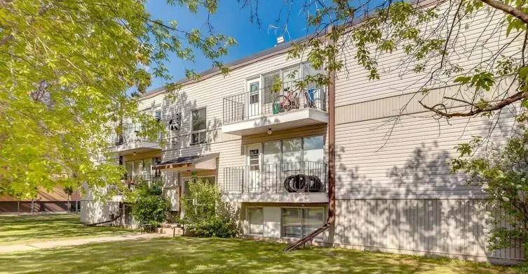 11-4802 53 Street, Bonnyville Town, AB, T9N 1K8 - 11
