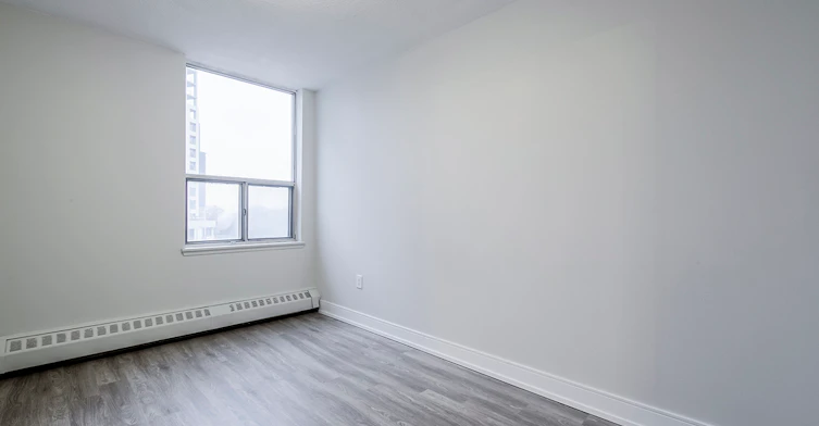 0210-75 Eastdale Avenue, Toronto, ON, M4C 5N3 - 21
