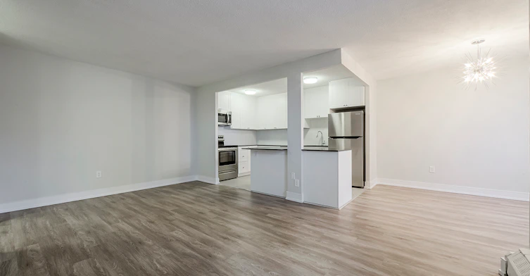 0703-75 Eastdale Avenue, Toronto, ON, M4C 5N3 - 11