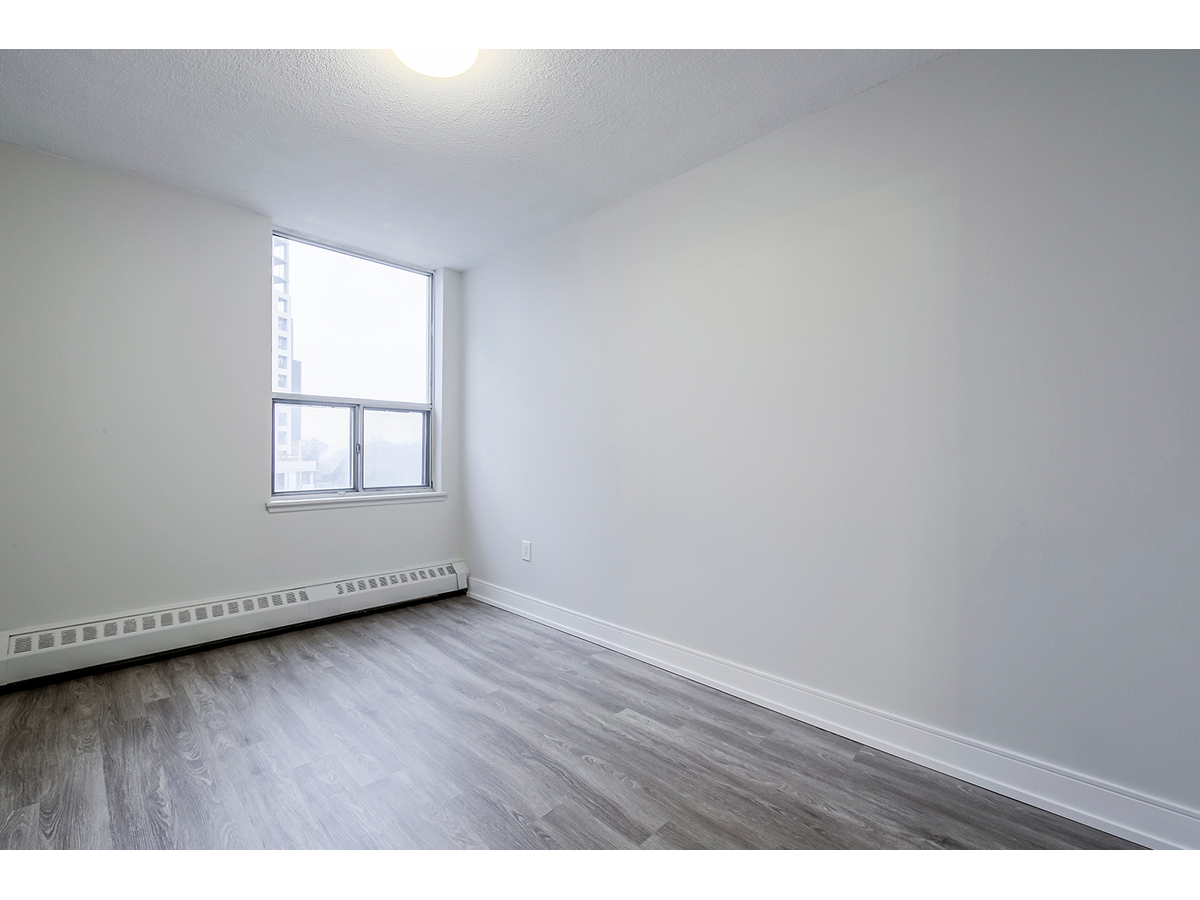 75 Eastdale Avenue, Toronto, ON, M4C 5N3 - 21