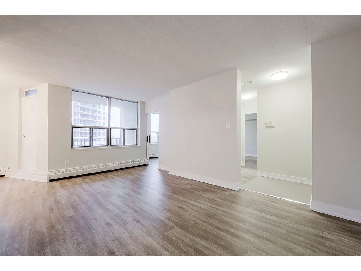 75 Eastdale Avenue, Toronto, ON, M4C 5N3 - 9