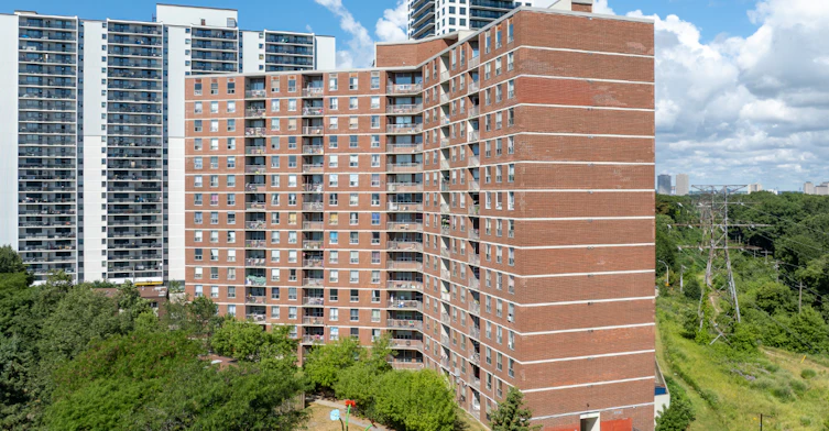 75 Eastdale Avenue, Toronto, ON, M4C 5N3 - 3