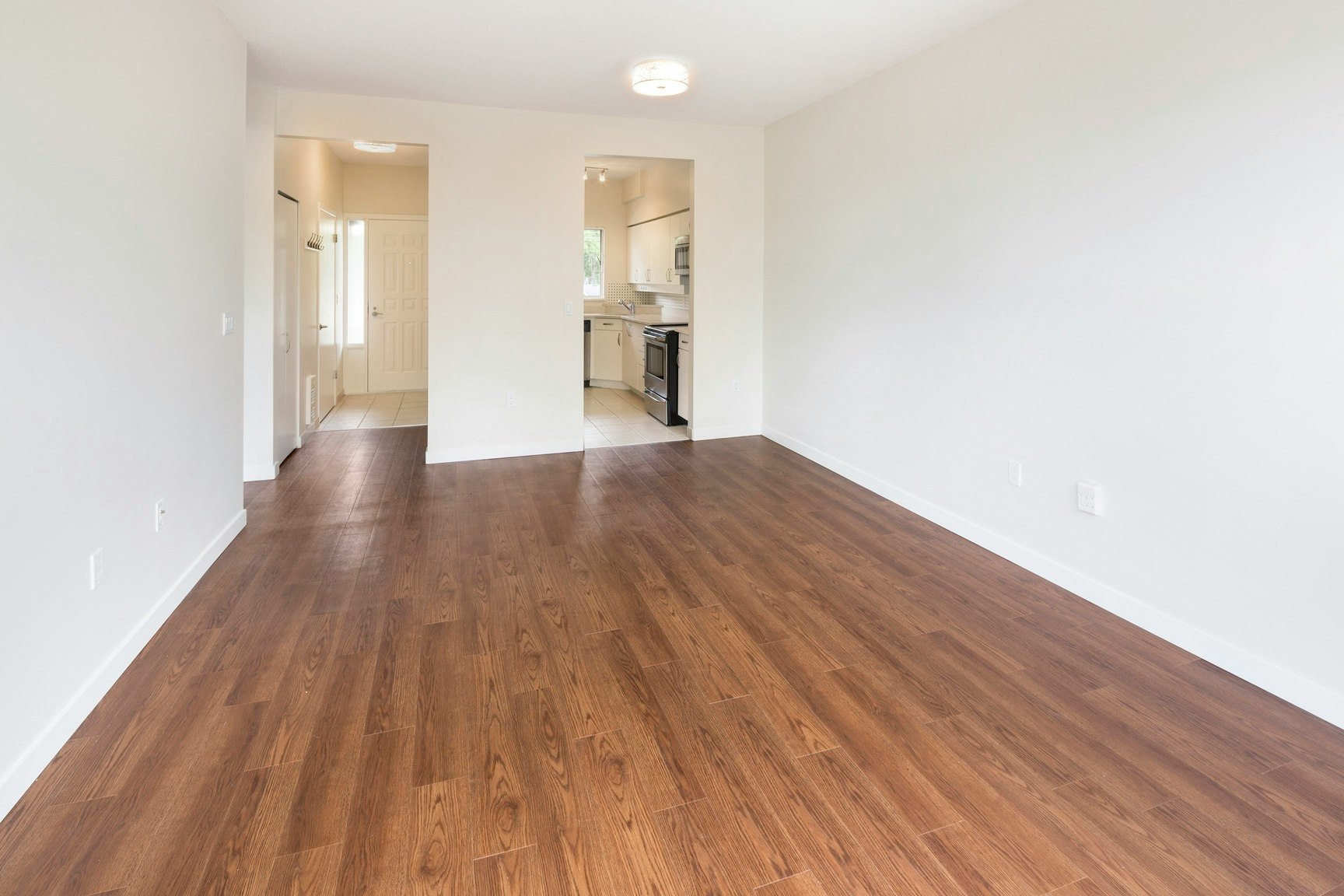 305-3550 West Broadway Street, Vancouver, BC, V6R 2B6 - 6