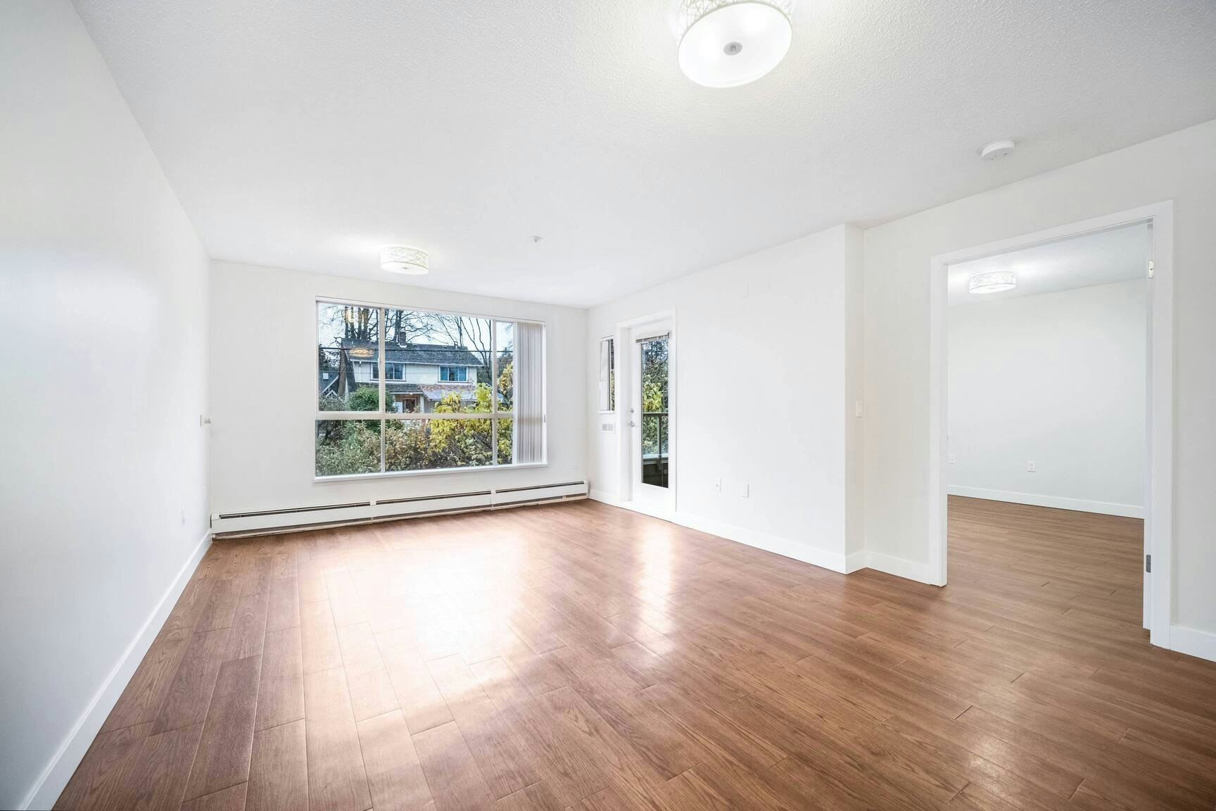 305-3550 West Broadway Street, Vancouver, BC, V6R 2B6 - 15