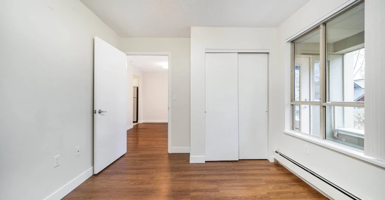 311-3550 West Broadway Street, Vancouver, BC, V6R 2B6 - 14