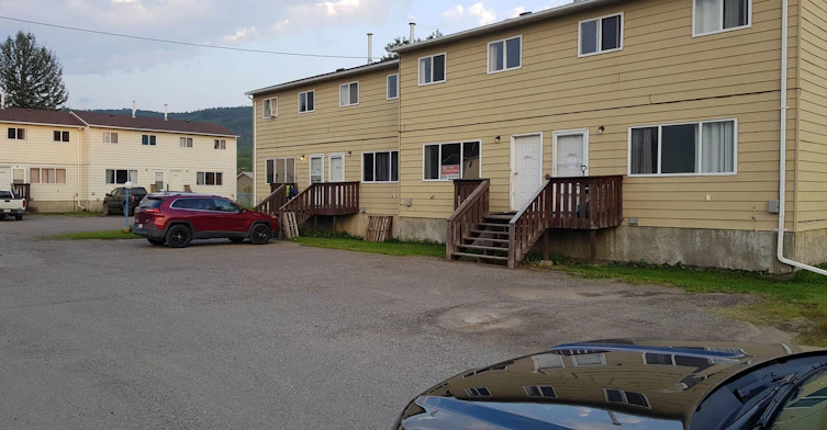 5214-4-5216 NE 43rd Street, Chetwynd, BC, V0C 1J0 - 8