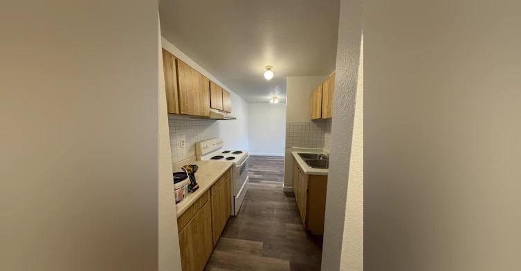 106-2035 Sullivan Avenue, Houston, BC, V0J 1Z1 - 3