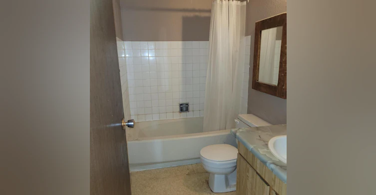 211-2035 Sullivan Avenue, Houston, BC, V0J 1Z1 - 2