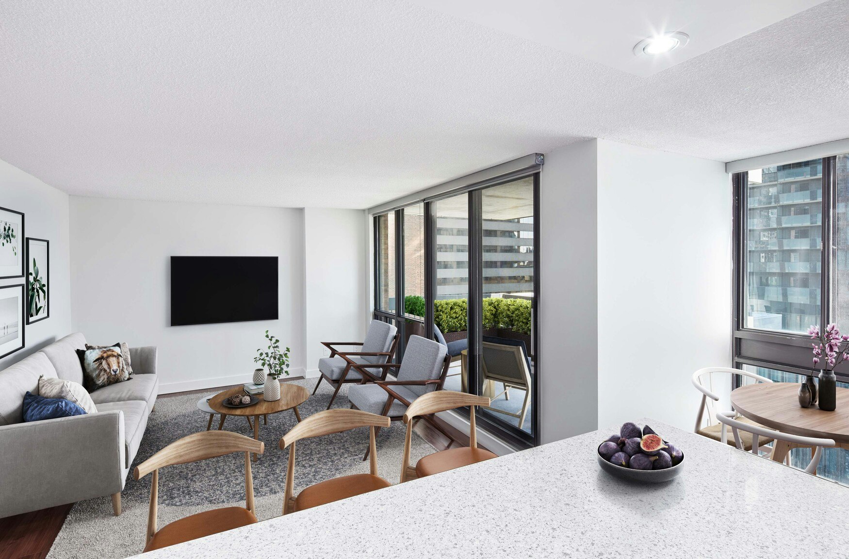 0411-57 Charles Street West, Toronto, ON, M5S 2X1 - 4