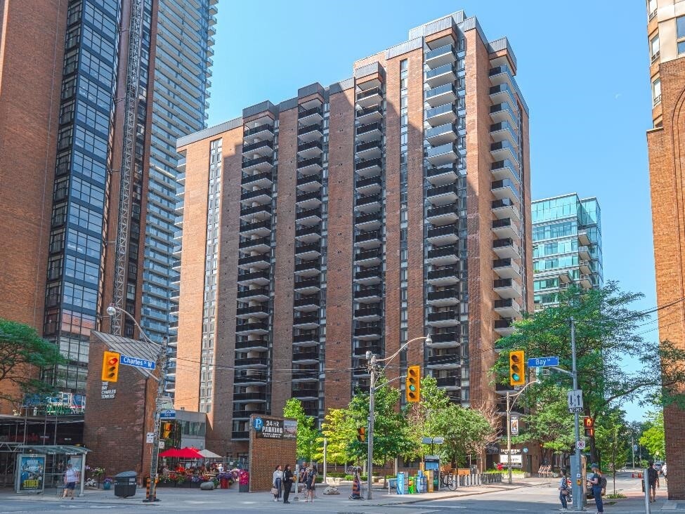 0411-57 Charles Street West, Toronto, ON, M5S 2X1 - 20