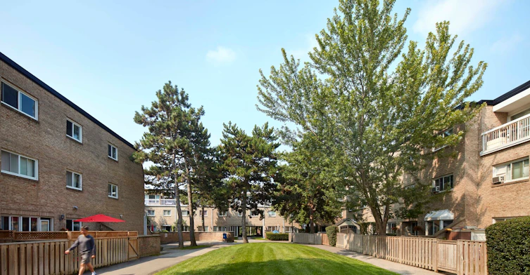 K202-2911 Bayview Avenue, Toronto, ON, M2K 1E8 - 14