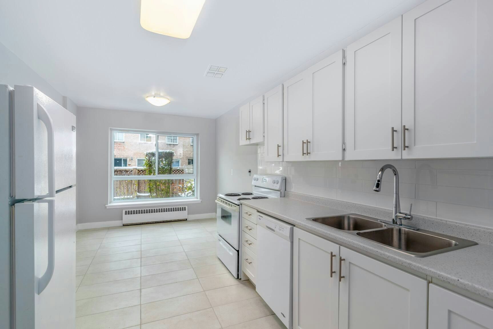 K202-2911 Bayview Avenue, Toronto, ON, M2K 1E8 - 19