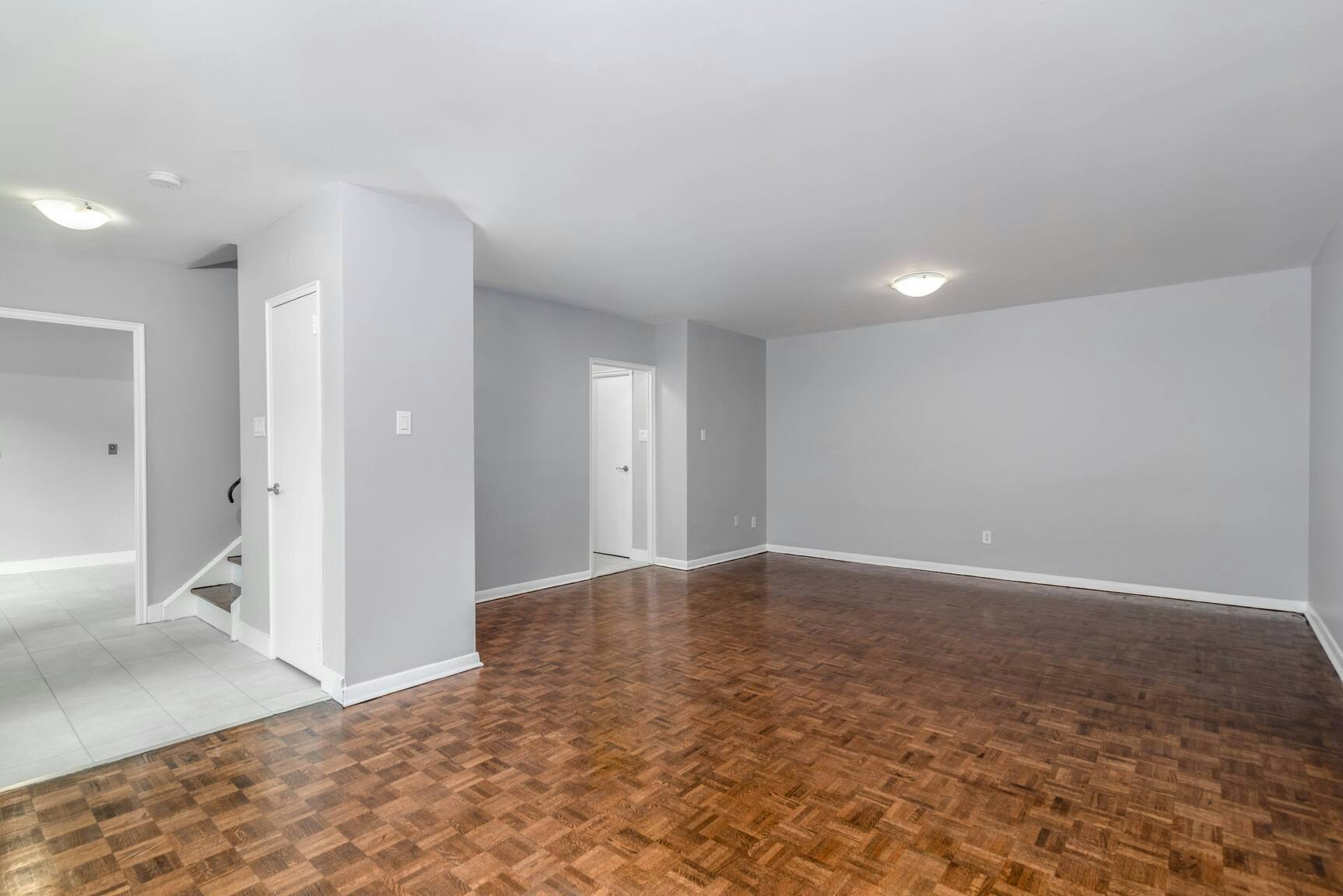 K202-2911 Bayview Avenue, Toronto, ON, M2K 1E8 - 21
