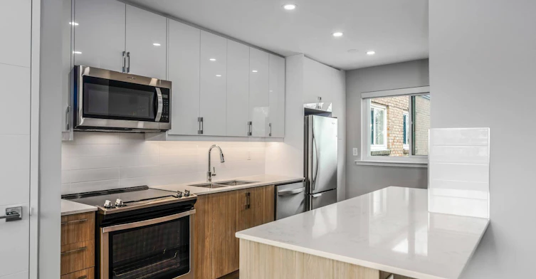 K202-2911 Bayview Avenue, Toronto, ON, M2K 1E8 - 24