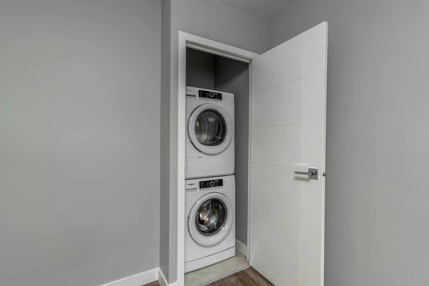 K202-2911 Bayview Avenue, Toronto, ON, M2K 1E8 - 27