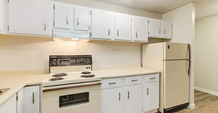 209-3902 50 Avenue, Bonnyville Town, AB, T9N 1C8 - 5