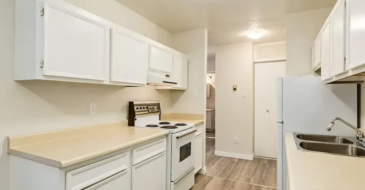 302-4102 43 Avenue, Bonnyville Town, AB, T9N 1T1 - 13