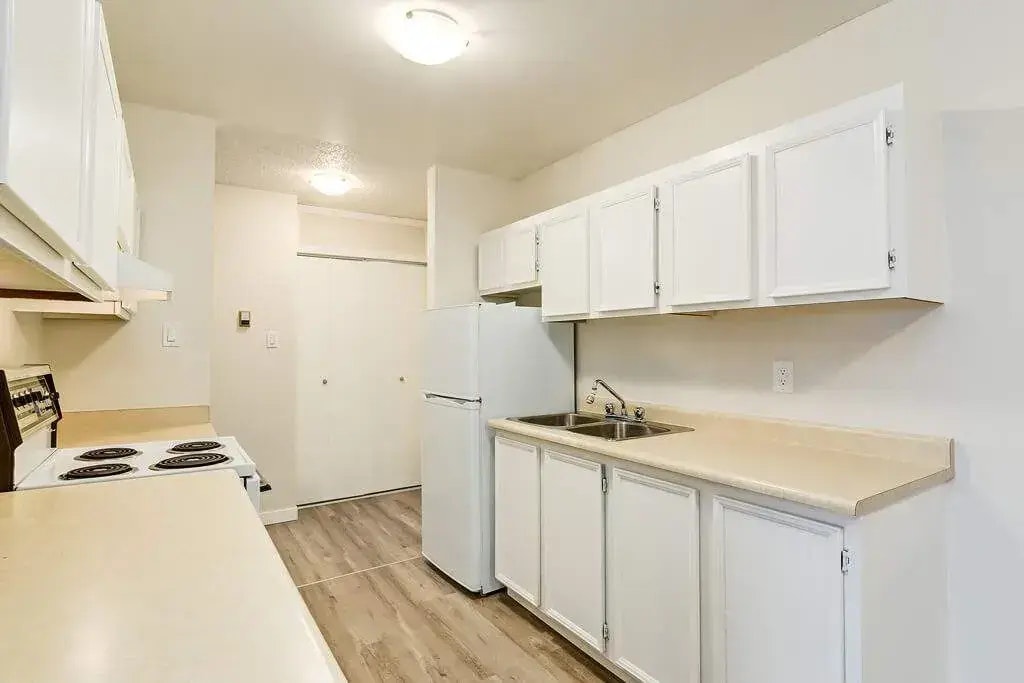 101-4102 43 Avenue, Bonnyville Town, AB, T9N 1T1 - 12