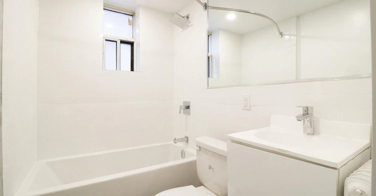 1-272 Birmingham Street, Toronto, ON, M8V 2E4 - 7
