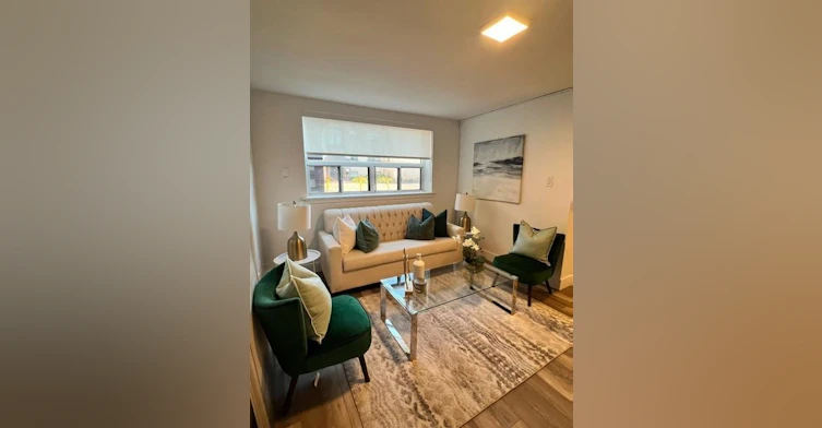 1051 Victoria Park Avenue, Toronto, ON, M4B 2J7 - 4
