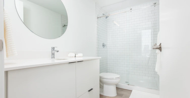 950 Mcpherson Square NE, Calgary, AB, T2E 8C7 - 8