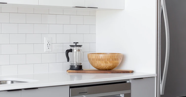 950 Mcpherson Square NE, Calgary, AB, T2E 8C7 - 5