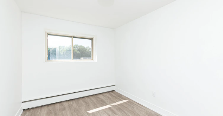 321 Marland Avenue, Oshawa, ON, L1J 1X4 - 6
