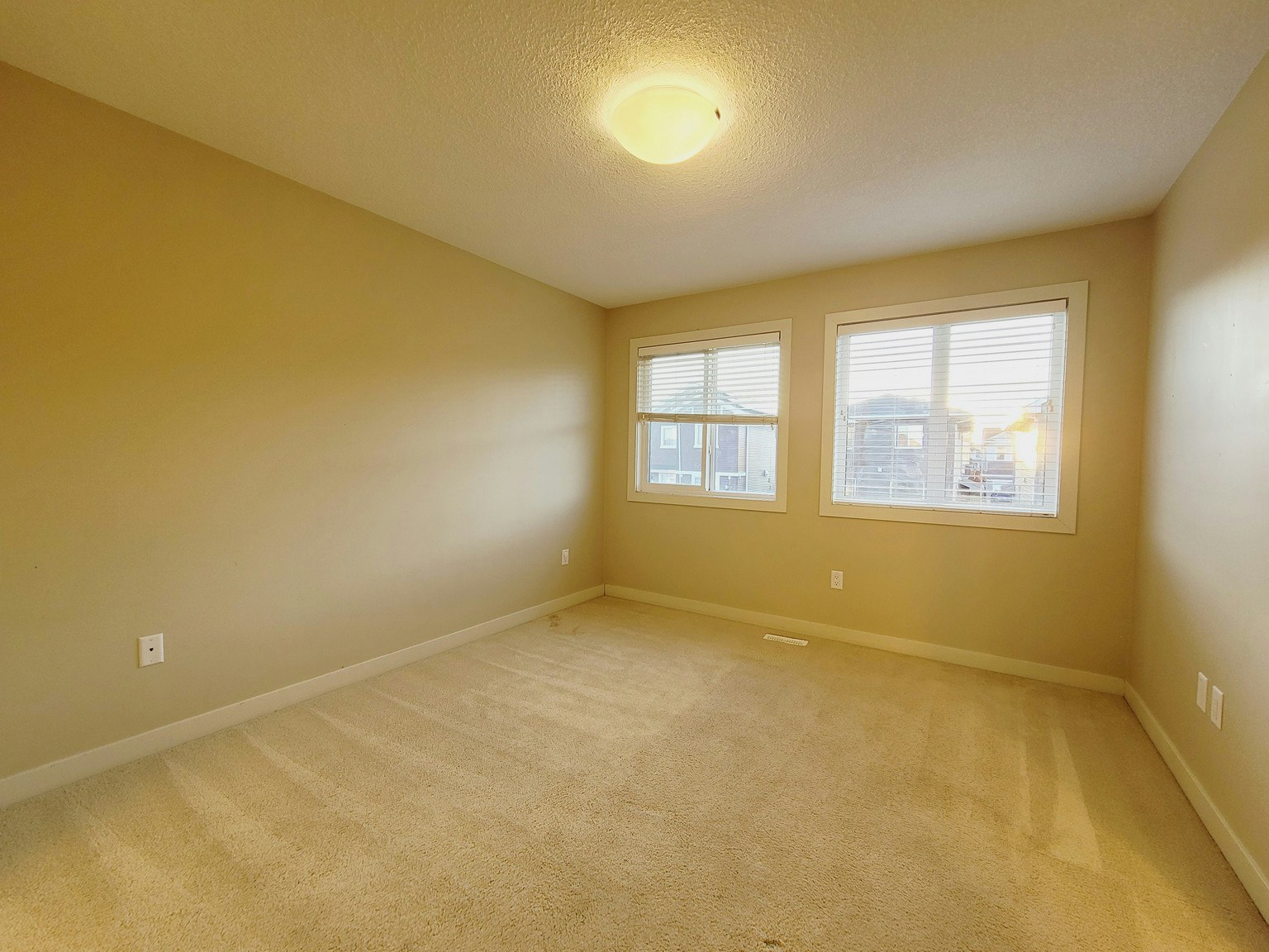1724 167 Street SW, Edmonton, AB, T6W 3C5 - 10