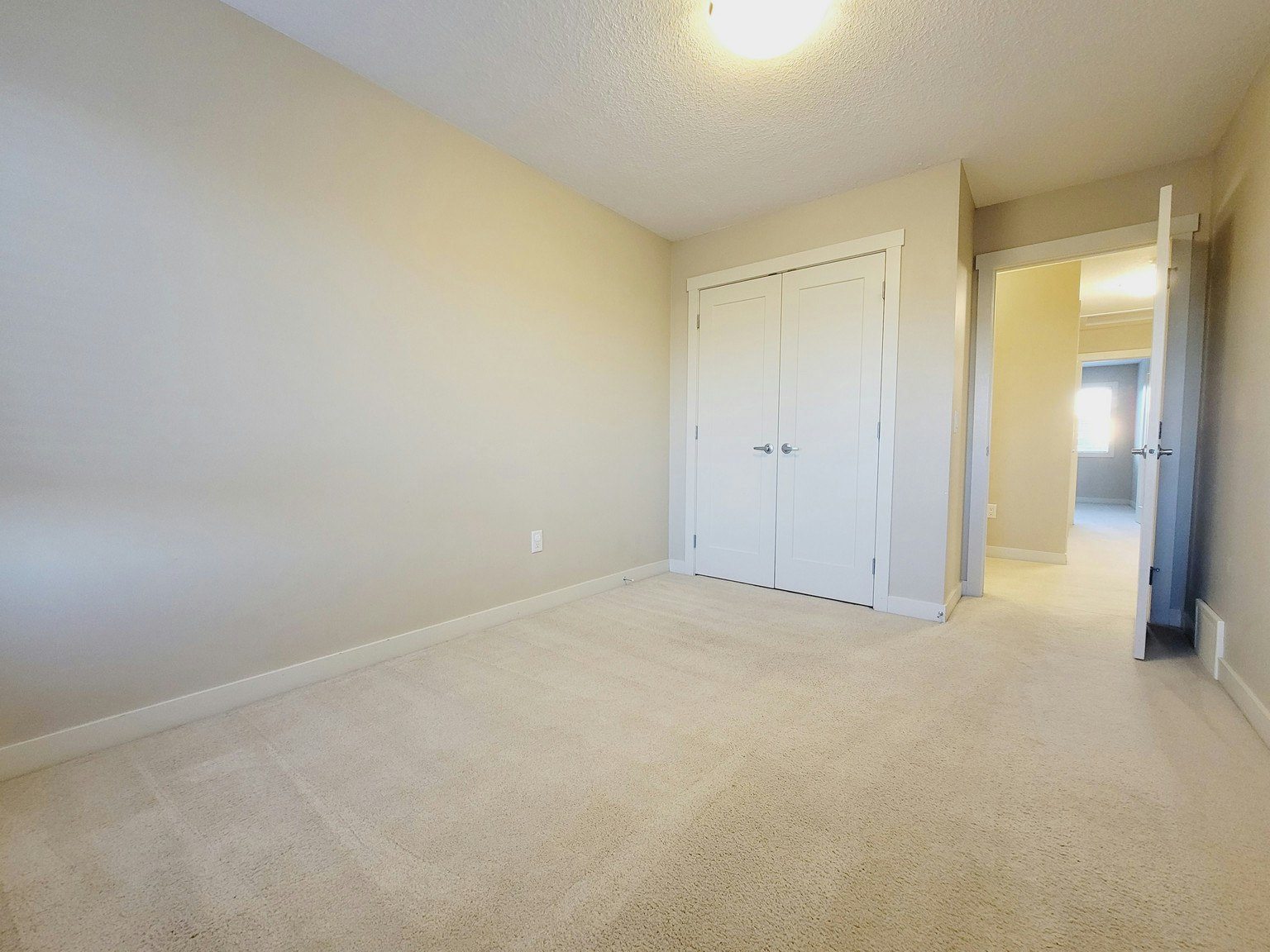 1724 167 Street SW, Edmonton, AB, T6W 3C5 - 14