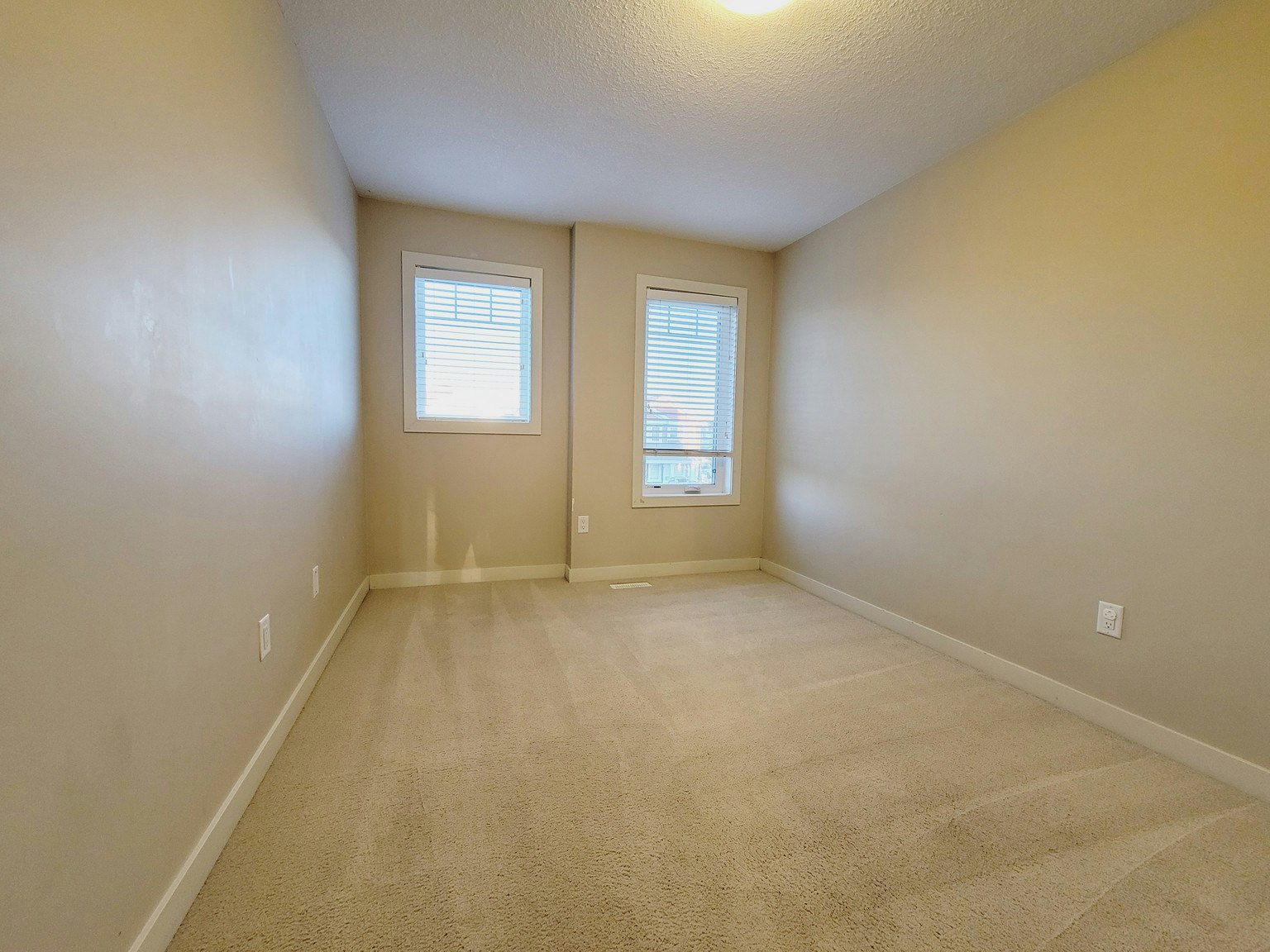 1724 167 Street SW, Edmonton, AB, T6W 3C5 - 13