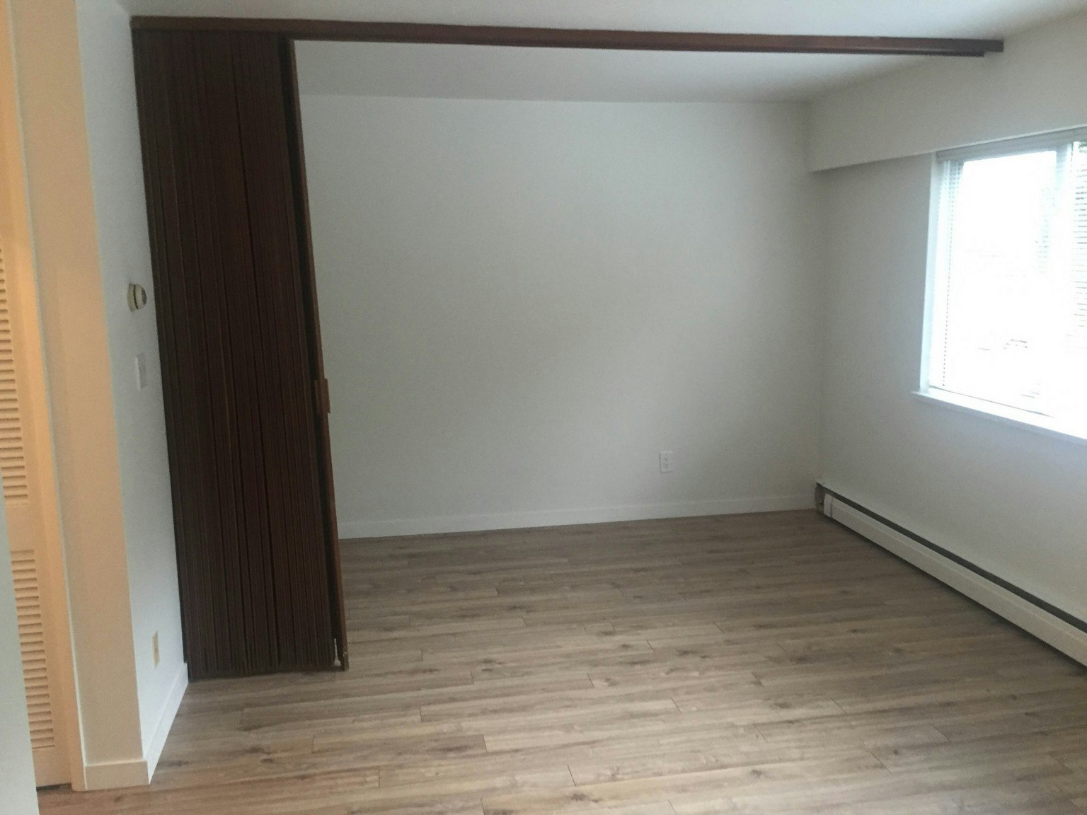 105-150 21st Street, West Vancouver, BC, V7V 4A3 - 3