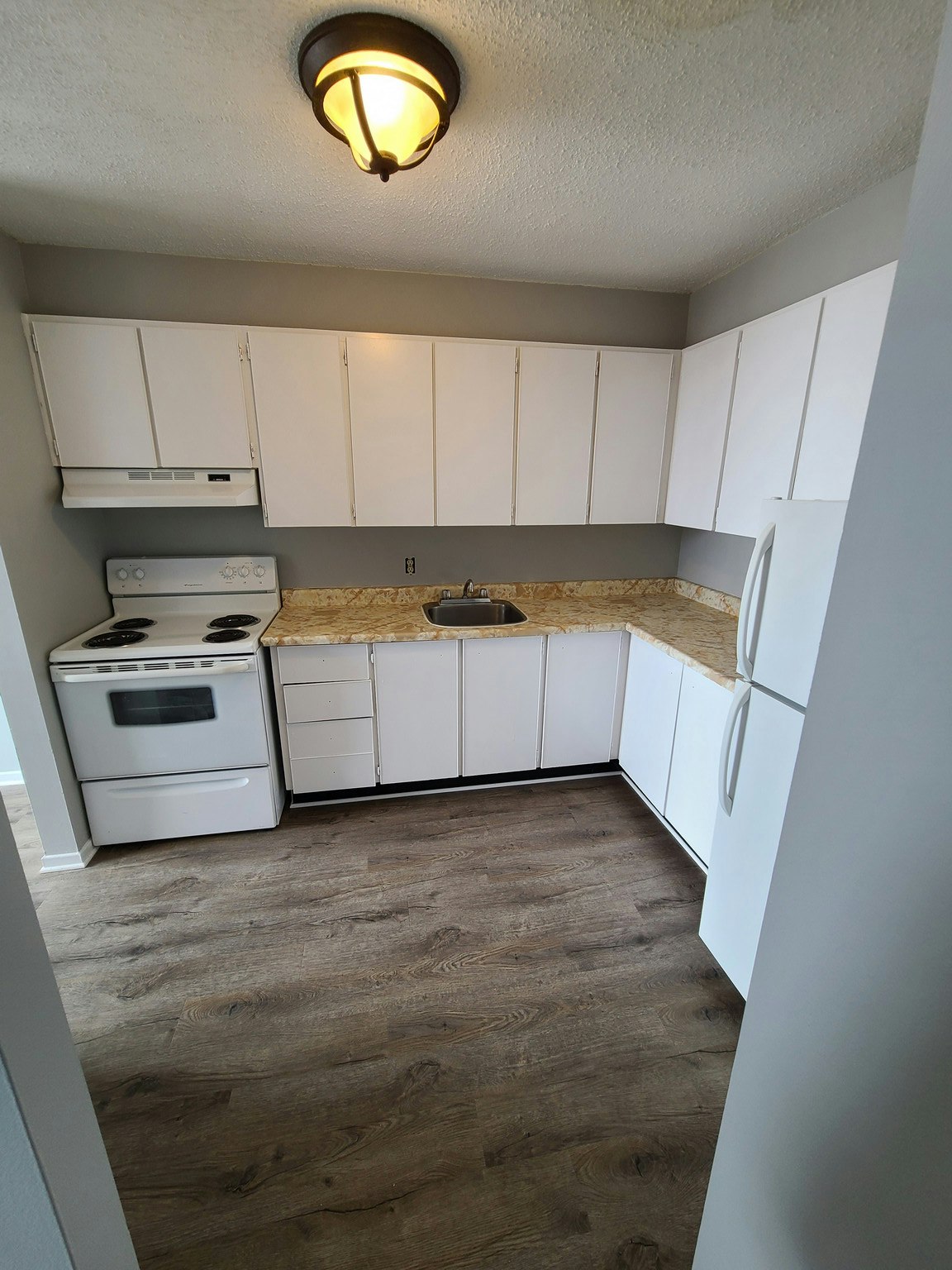 202-440 Gloucester, Ottawa, ON, K1R 7T8 - 6