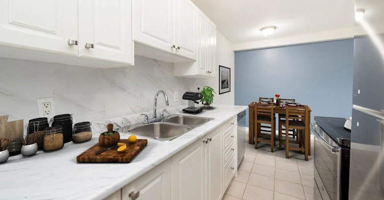 101-10812 111 Street NW, Edmonton, AB, T5H 3G4 - 20