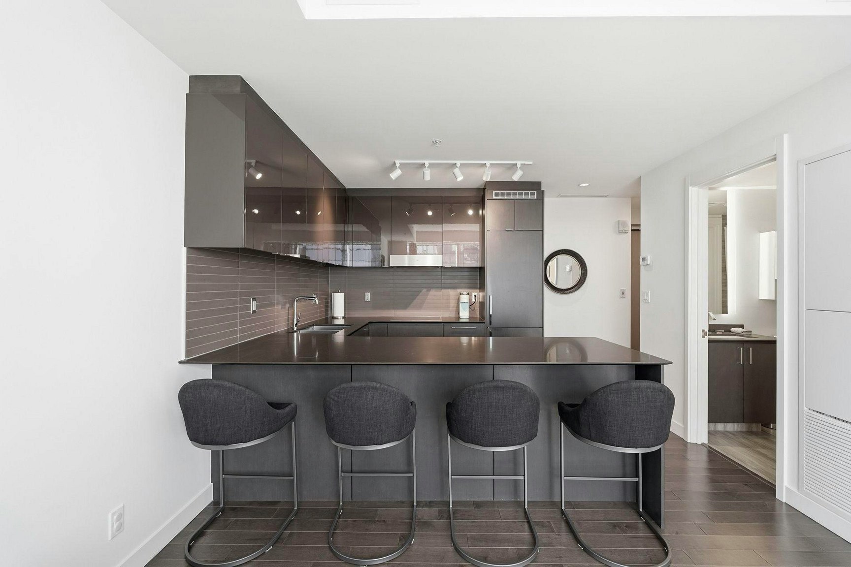 10360 102 Street, Edmonton, AB, T5J 4Y8