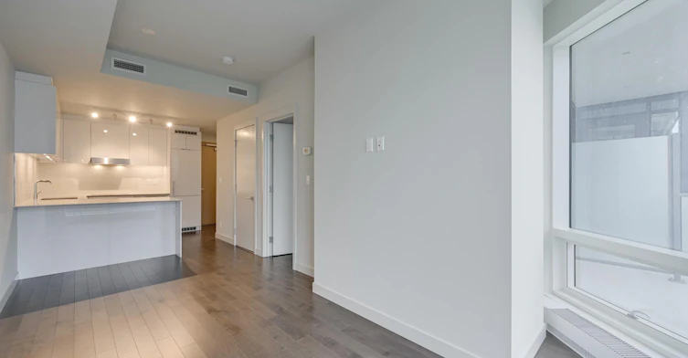 10360 102 Street, Edmonton, AB, T5J 4Y8 - 23