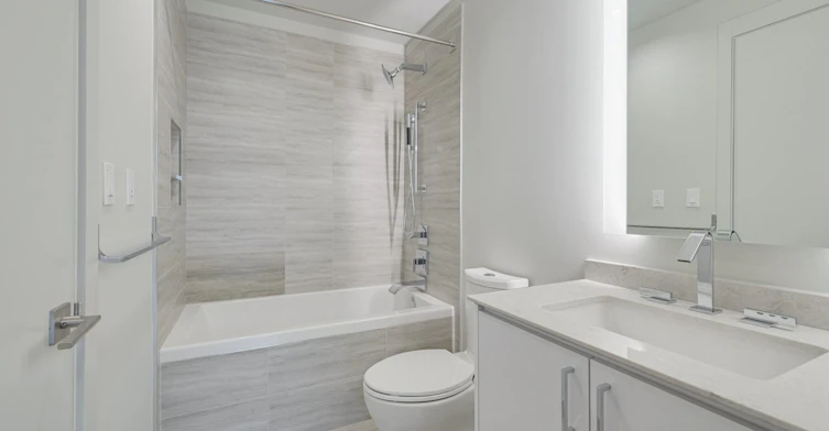10360 102 Street, Edmonton, AB, T5J 4Y8 - 7