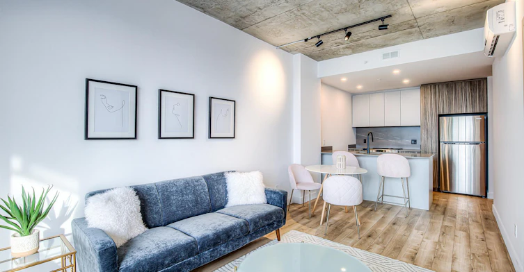 309-6500 Hutchison Rue, Montréal, QC, H2V 0B9 - 6