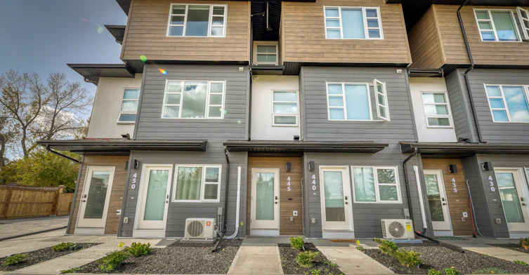 210-6527 36th Avenue NW, Calgary, AB, T3B 1T6 - 3